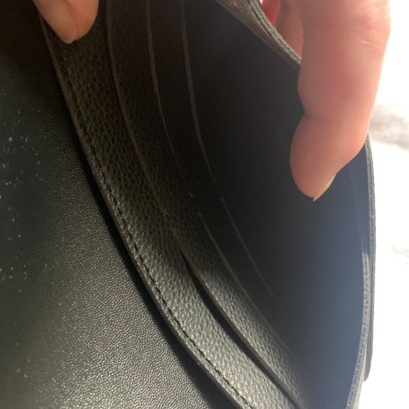 Lark and Ives Cross Body Bag, BNWT Black and Beige w/Gold Toned Fixings - Picture 5 of 6